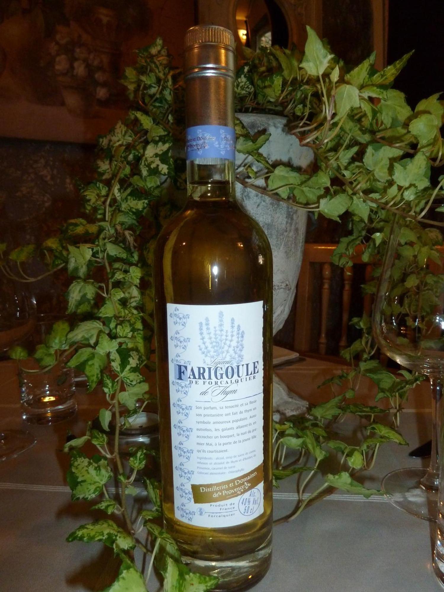 Logis Hotel Restaurant La Farigoule Sainte-Cécile-les-Vignes Buitenkant foto
